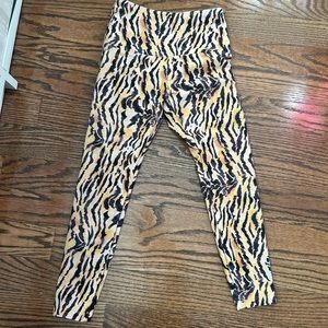 LORNA JANE Animal print workout leggings